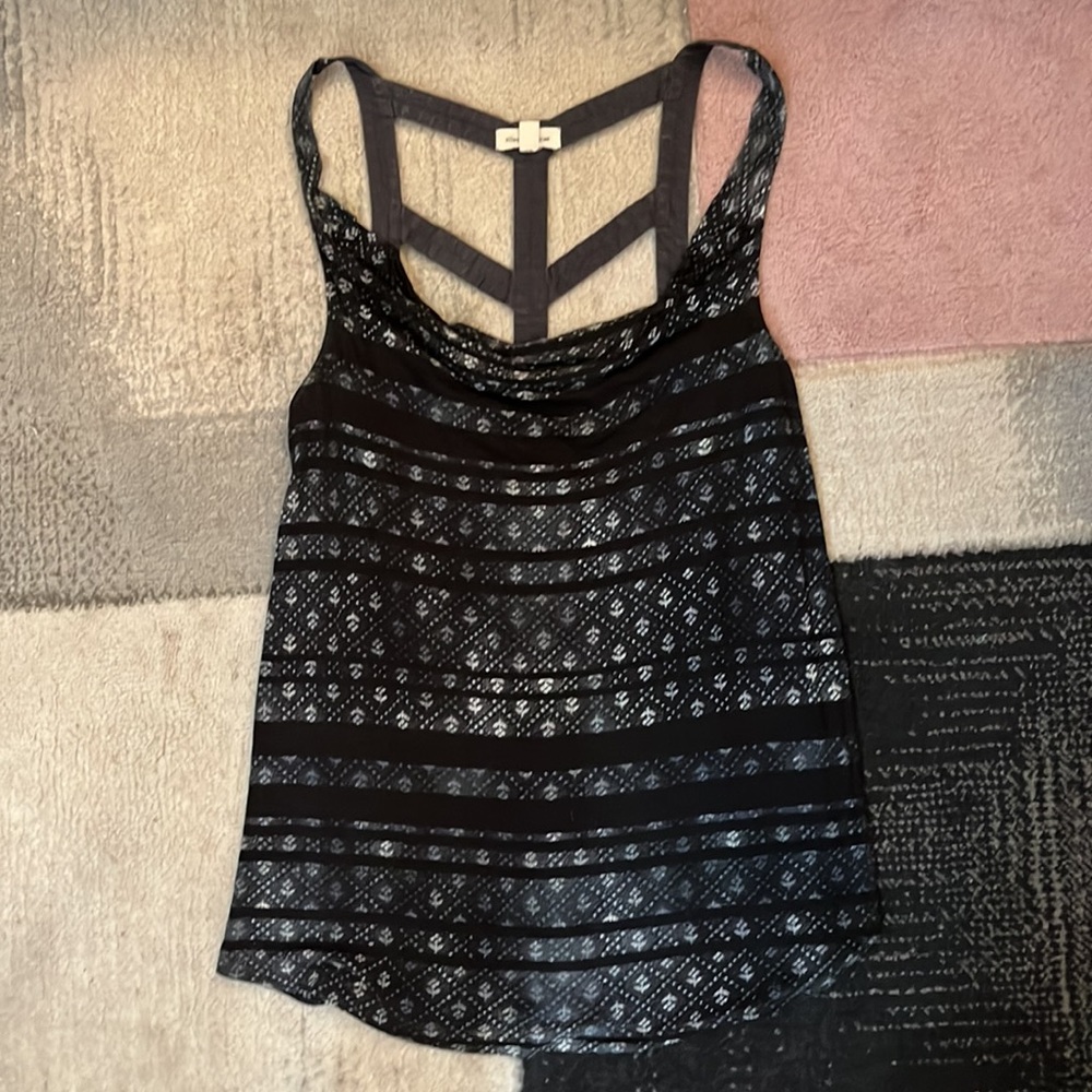 Silence and noise lattice back tank